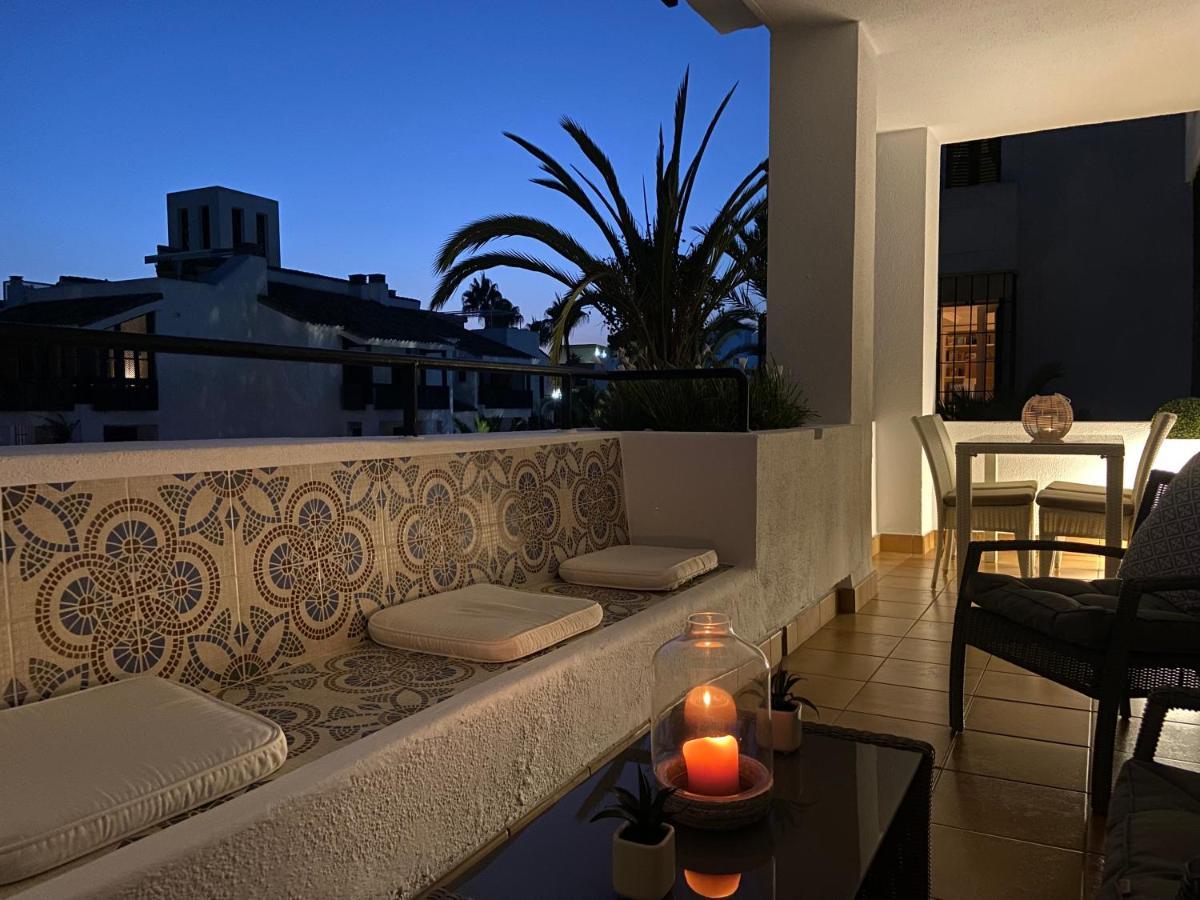 Lägenhet Jardines De Golondrinas With Sea Views Marbella